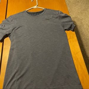 Nike Shirt mens medium